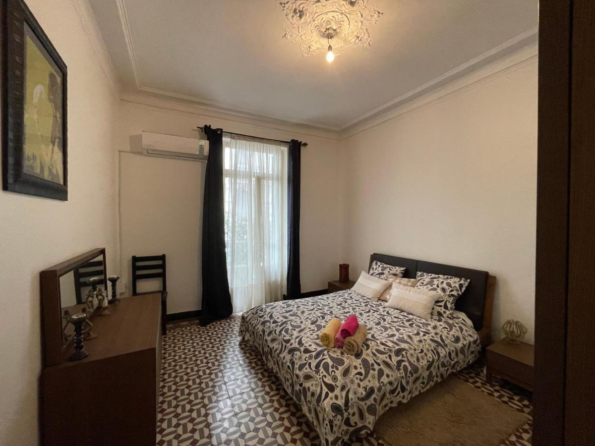 Appartement Dans Immeuble Haussmanien Algiers Exterior photo